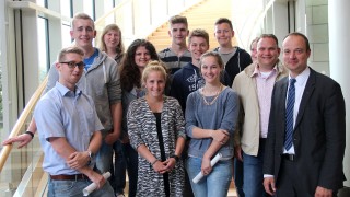 Kolping Jugend Morsbach besuchte Düsseldorfer Landtag